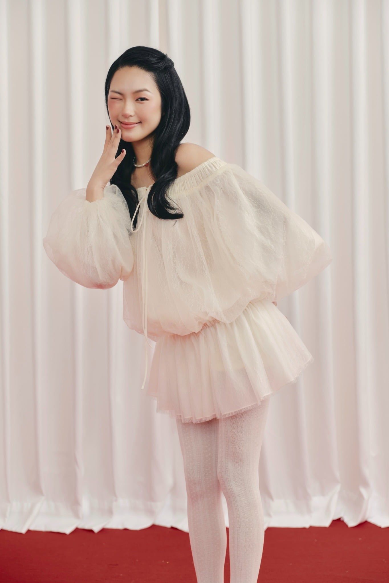 Váy tiệc dáng bí trễ vai Ivory Chiffon Off Shoulder Puff Mini Dress