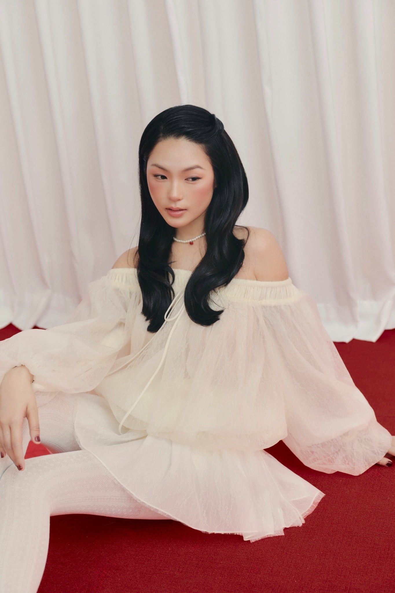 Váy tiệc dáng bí trễ vai Ivory Chiffon Off Shoulder Puff Mini Dress