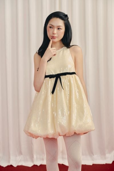  Đầm tiệc dáng bí Cream Sequin Halter Mini Dress 