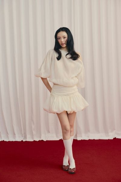  Váy tiệc lệch vai dáng ngắn Ivory Puff Sleeve One Shoulder Mini Dress 