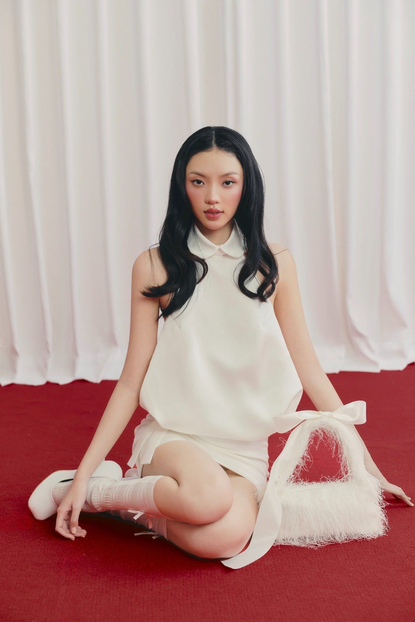 Váy tiệc mini cổ yếm White Halter Layered Mini Dress