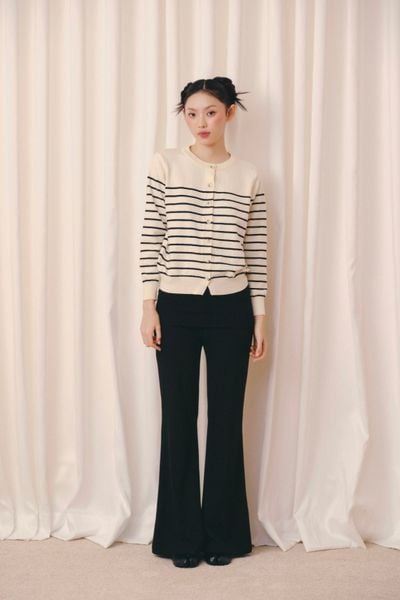  Áo len cardigan Ivory Striped Buttoned Knit Top 