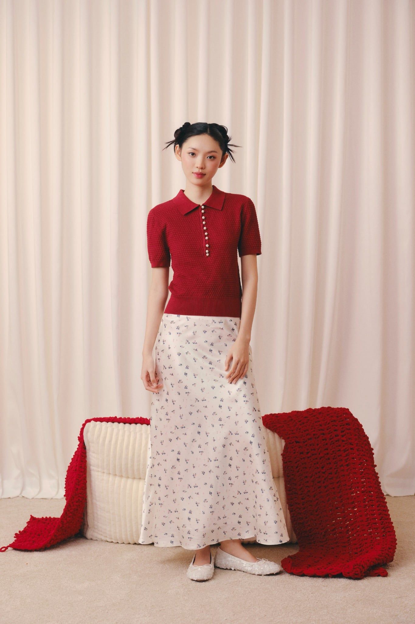 Chân váy lụa Ivory Satin Fleur Flared Skirt