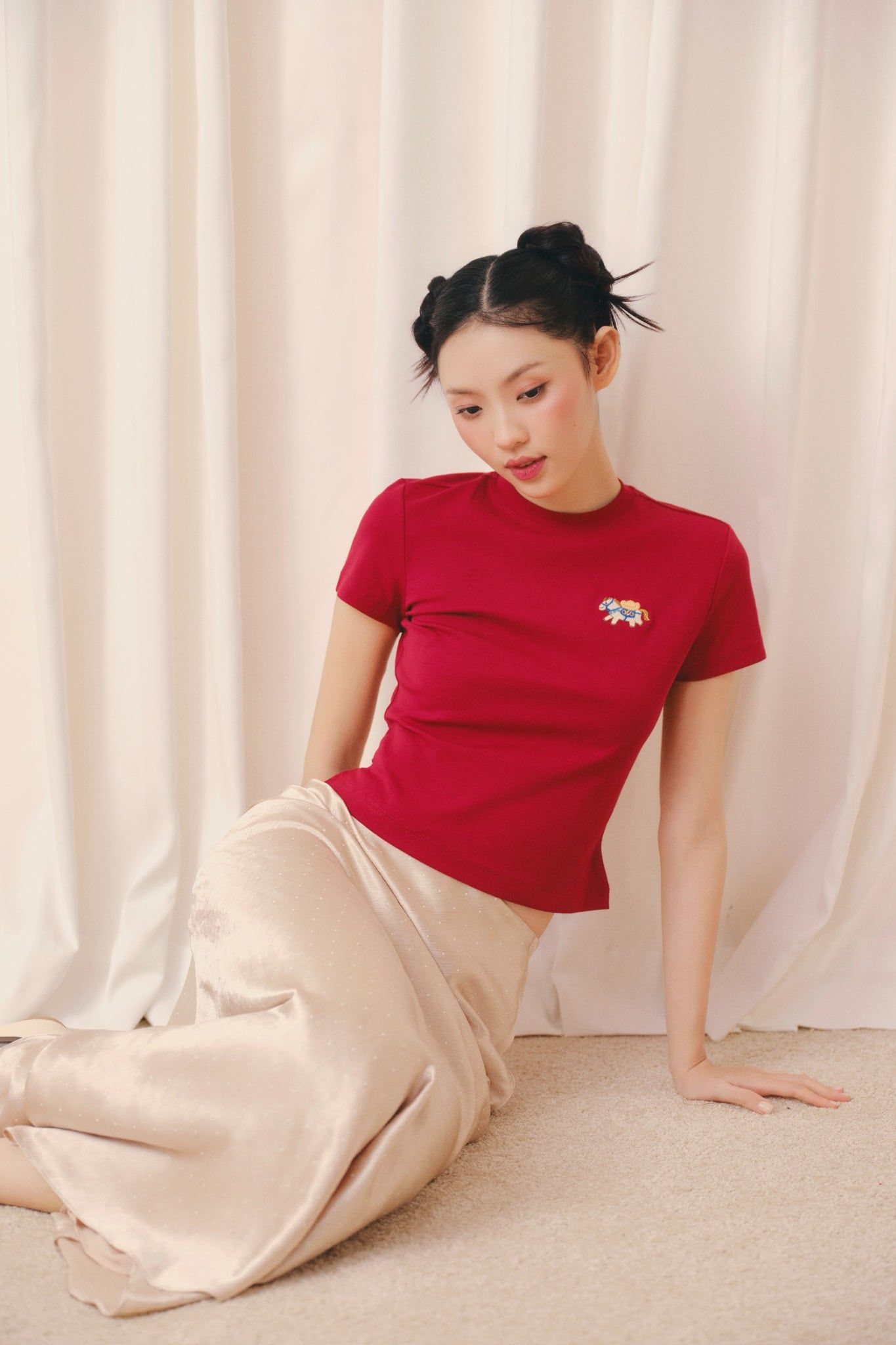 Chân váy lụa Cream Satin Dot Flared Skirt