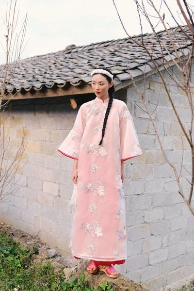  Áo Dài Uyển Vận (Không kèm quần) 