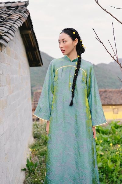  Áo Dài Tố Nhiên (Không kèm quần) 