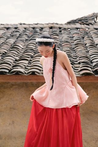 Áo yếm Dư Họa