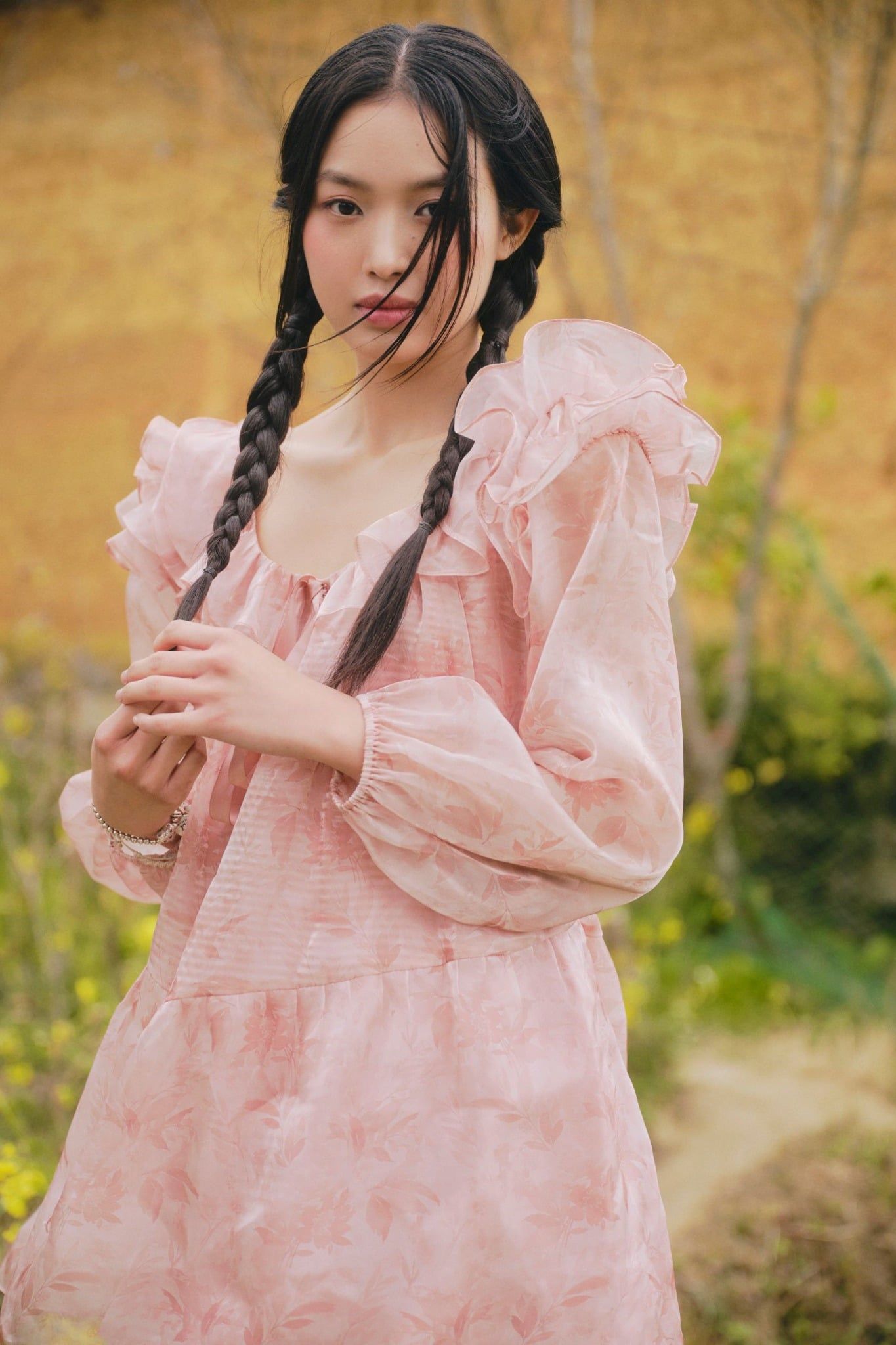 Váy suông rộng Pink Fleur Chiffon Ruffled Dress