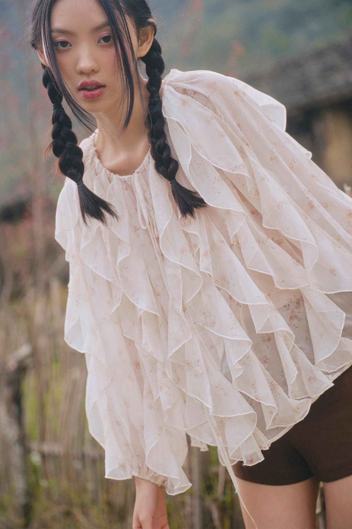 Áo voan tay dài Cream Chiffon Layered Ruffle Tie Neck Top