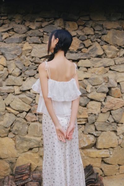  Áo 2 dây White Muslin Cami Ruffled Top 