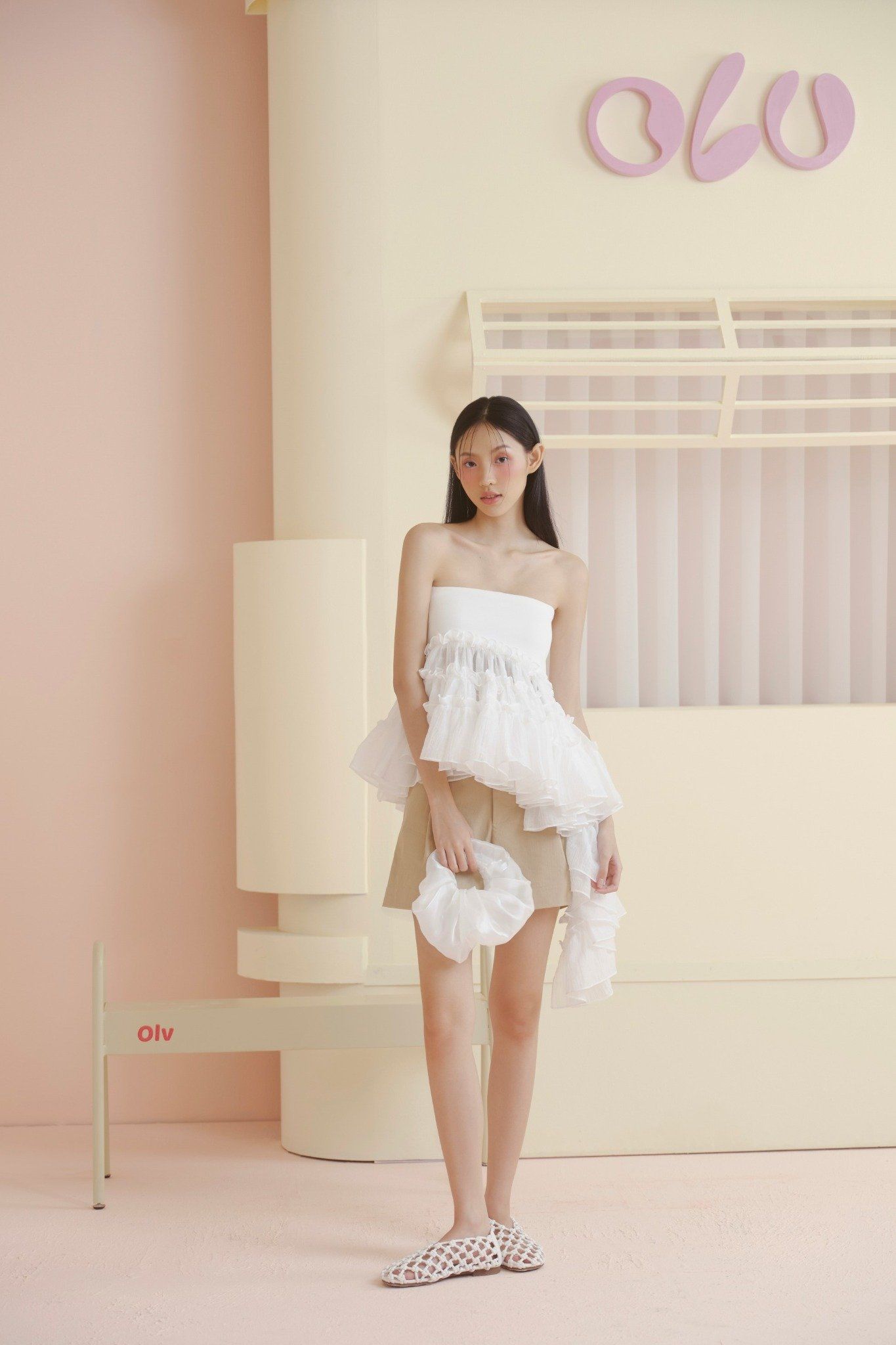 Áo White Layered Tube Top