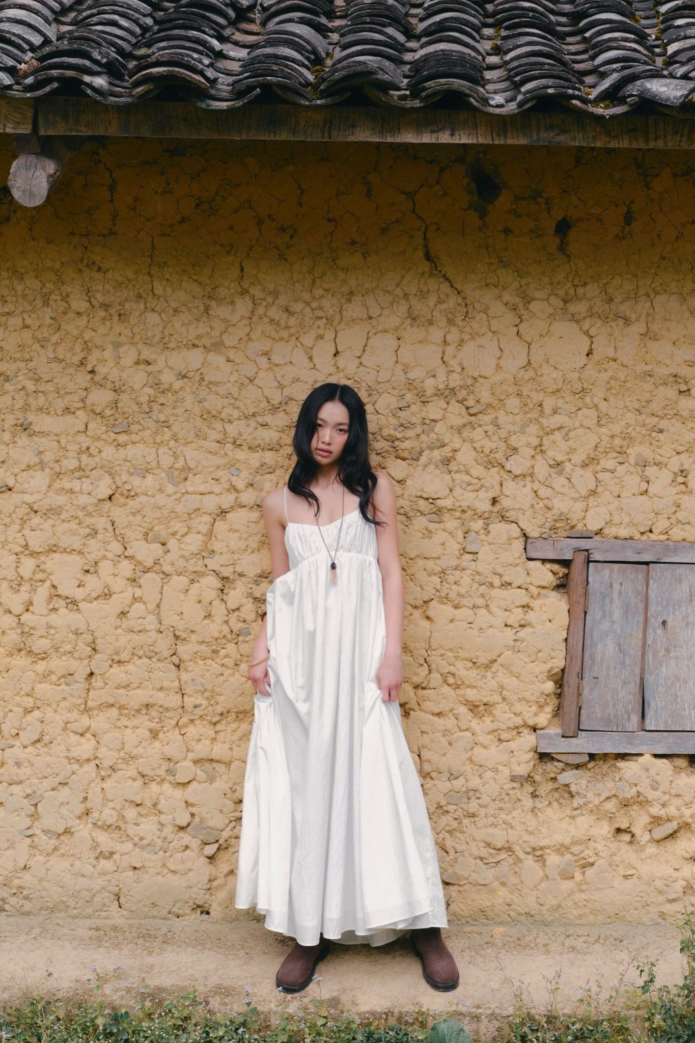 Váy maxi 2 dây White Cotton Strappy Gathered Maxi Dress