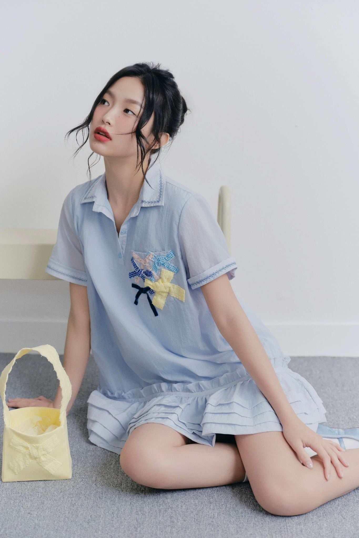 Váy babydoll thêu hoa Baby Blue Ruffle Embro Dress