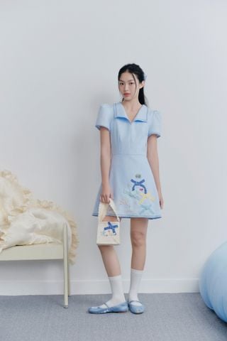 Váy cổ sen Baby Blue Collar Embro Dress
