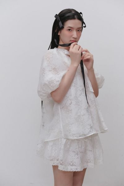  Set áo và chân váy ren Ivory Lace Long Sleeves Set 