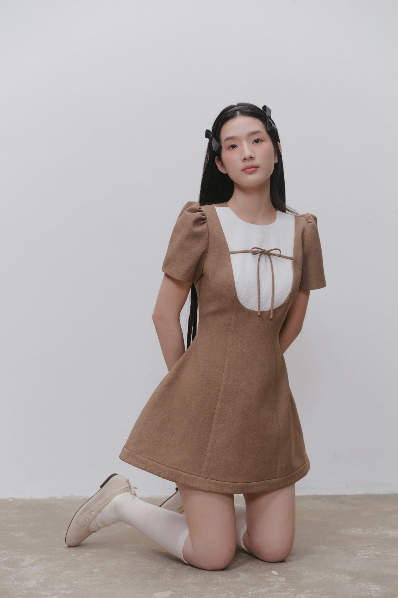 Váy chữ A Brown A Line Bowy Mini Dress