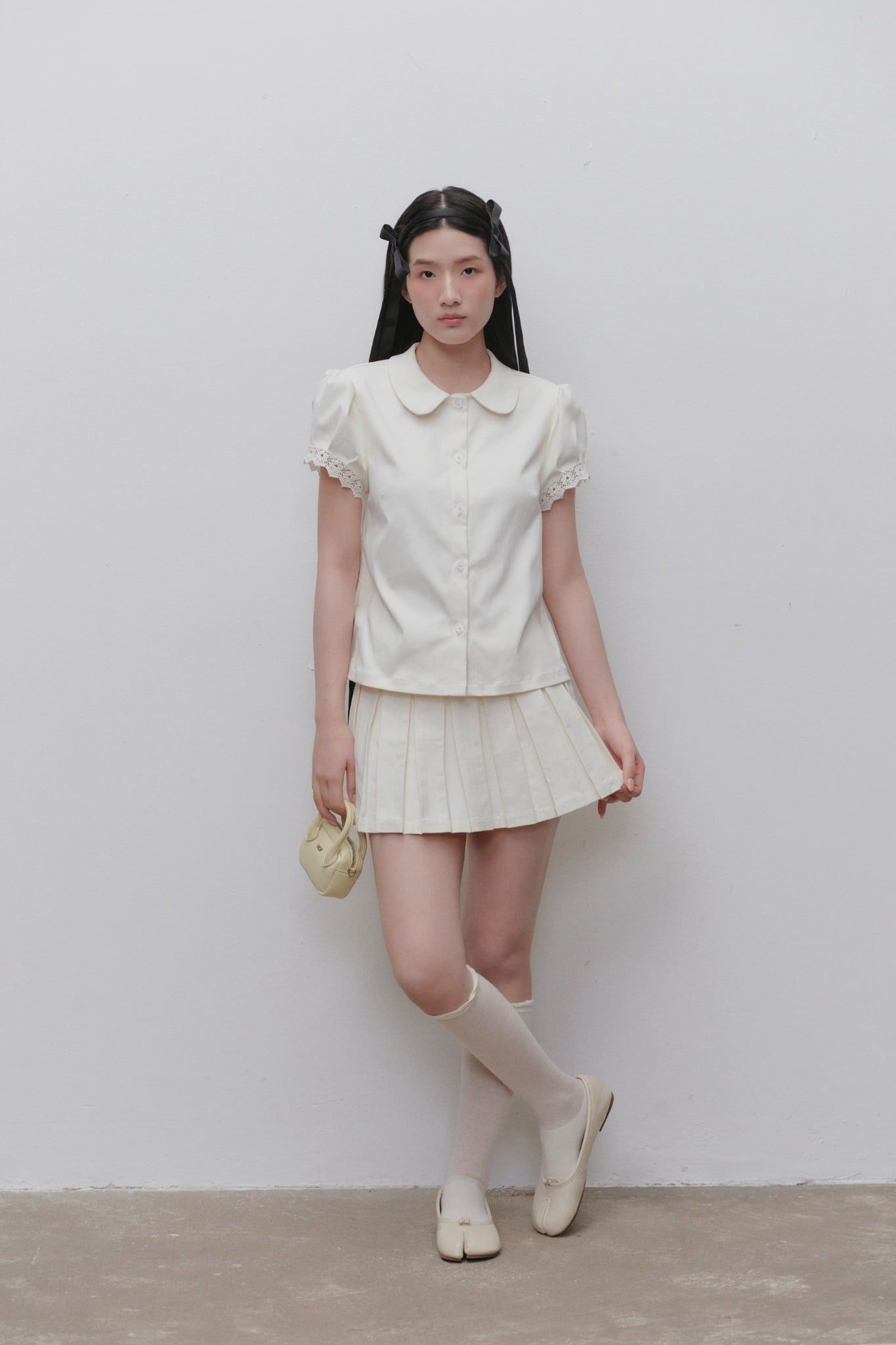 Set áo sơ mi và chân váy Gray Collared Pleated Set