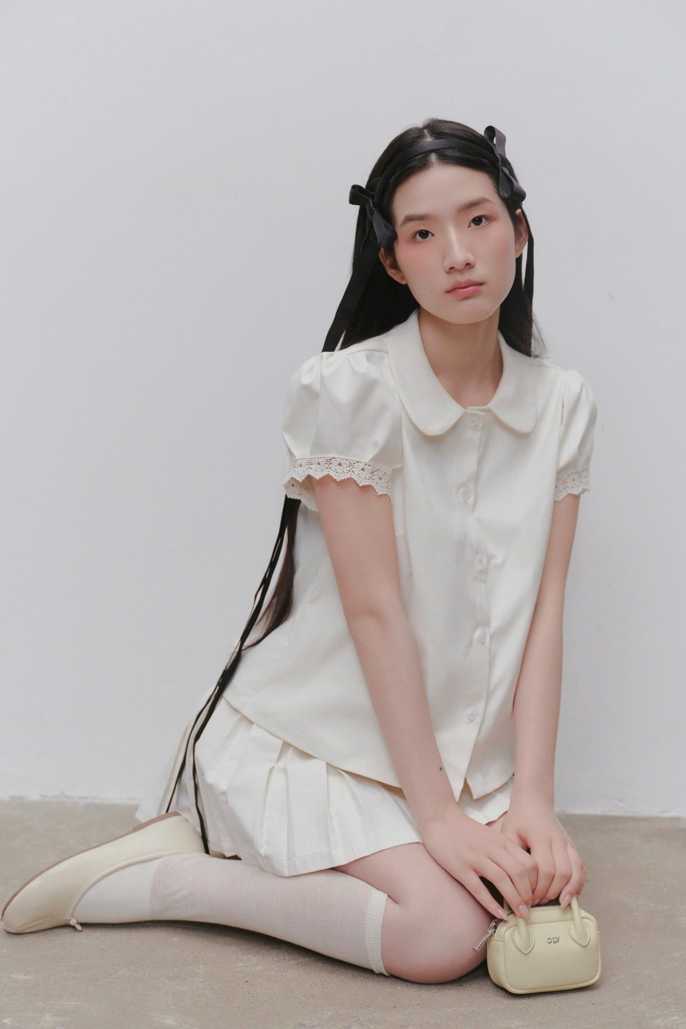 Set áo sơ mi và chân váy Gray Collared Pleated Set