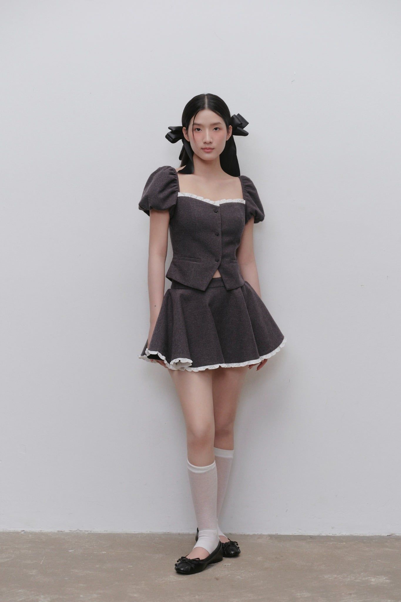 Set áo và chân váy Charcoal Puff Sleeve Corset Set