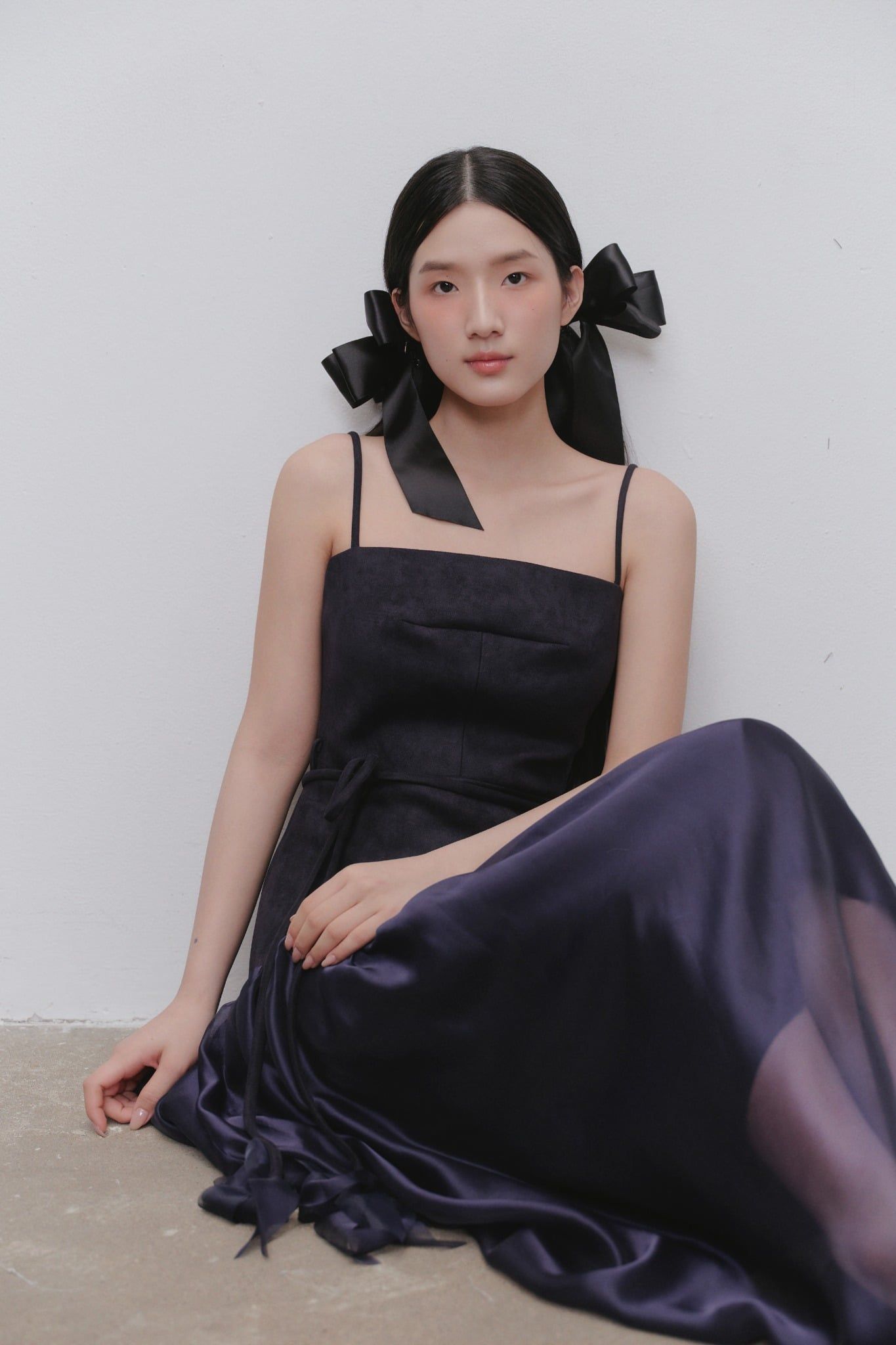 Váy tiệc Navy Strappy Pleated Belted Maxi Dress