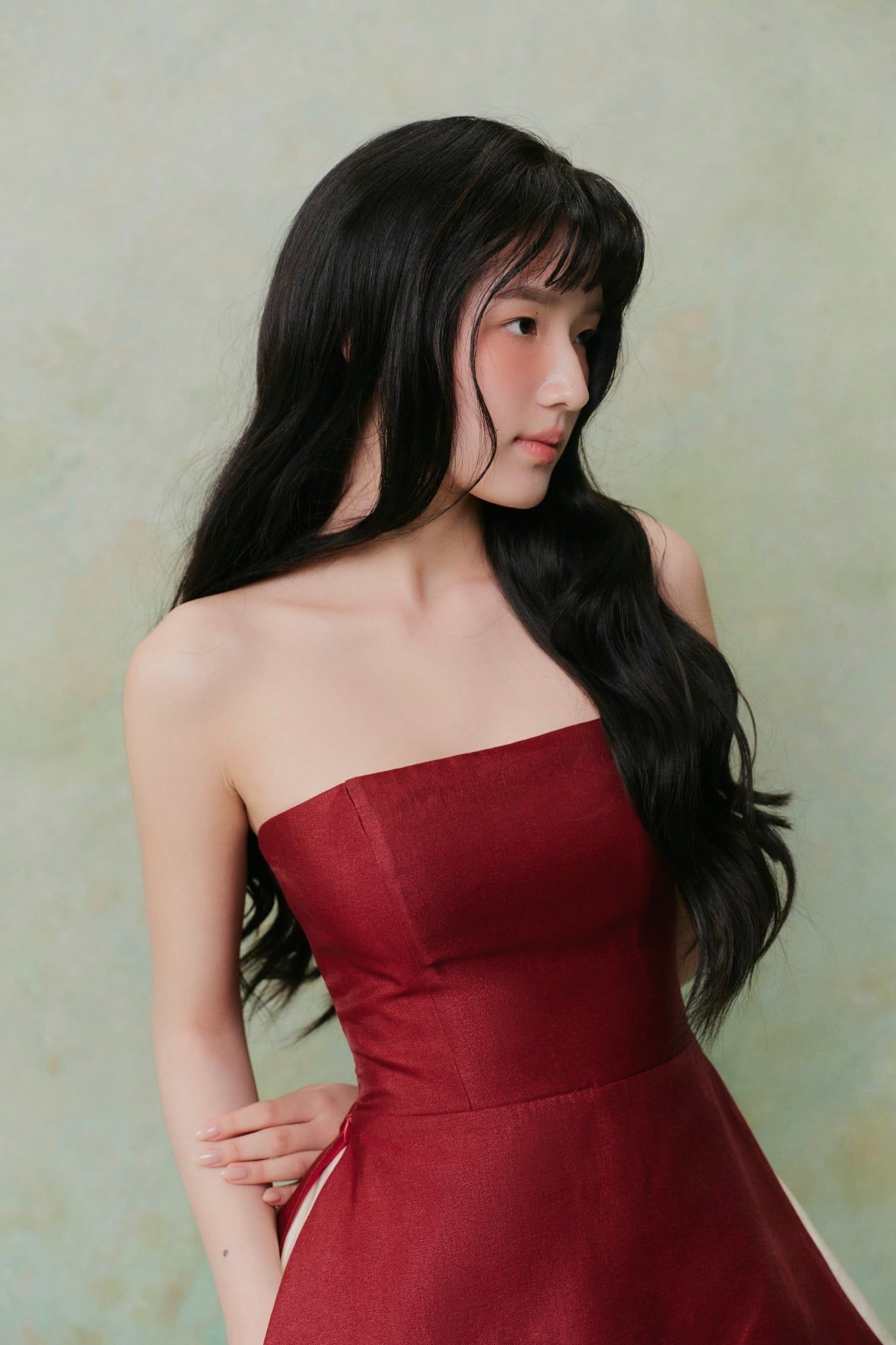 Áo cúp ngực Tafta Peplum Tube Top nhiều màu