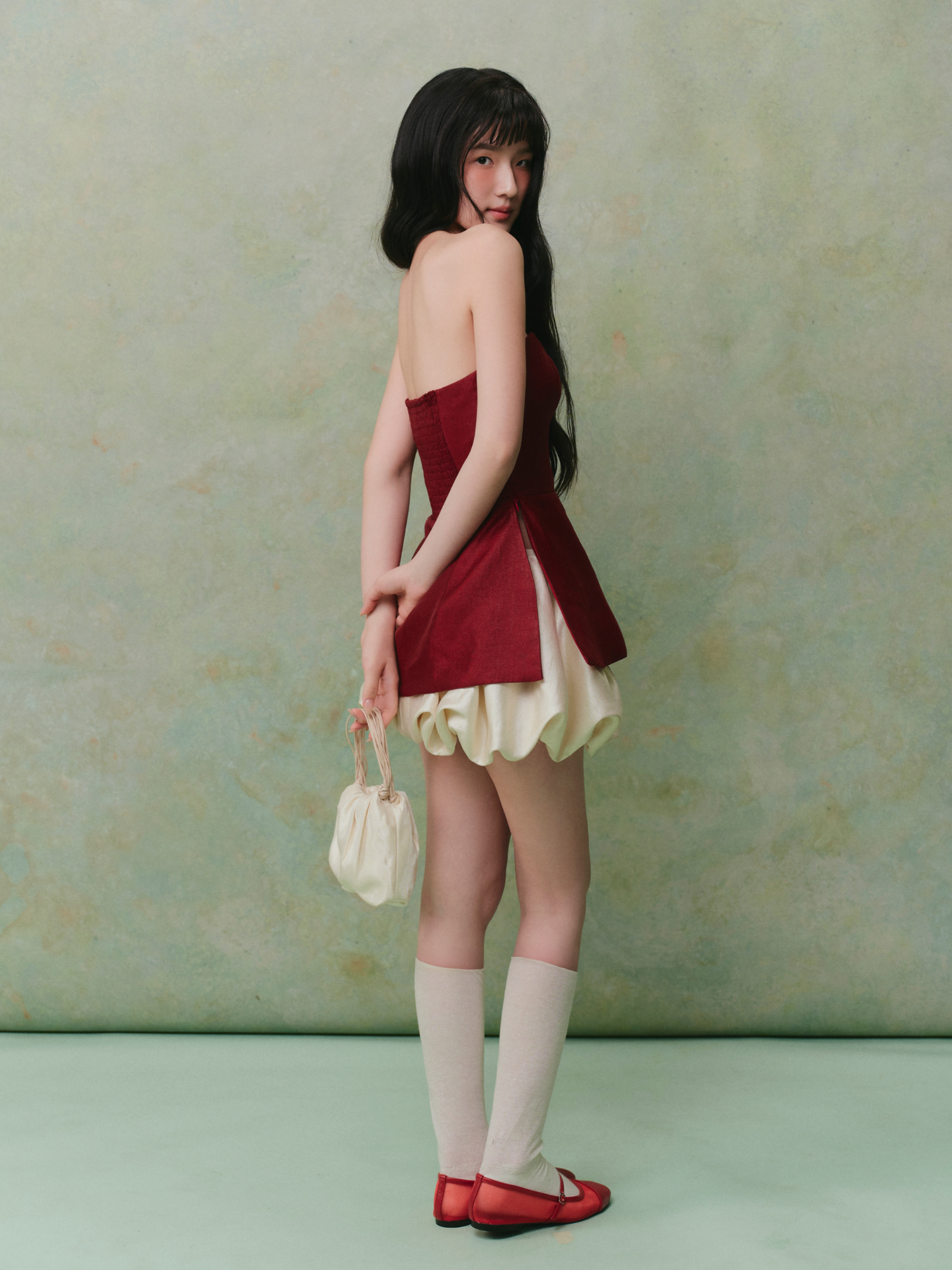 Áo cúp ngực Tafta Peplum Tube Top nhiều màu