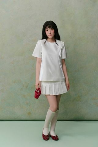 Set áo và chân váy White Tafta Pleated Mini Set