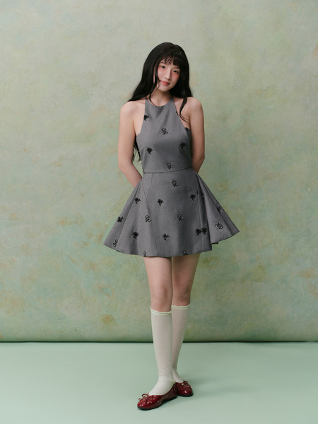  Váy tiệc mini cổ yếm Gray Embro Halter Mini Dress 