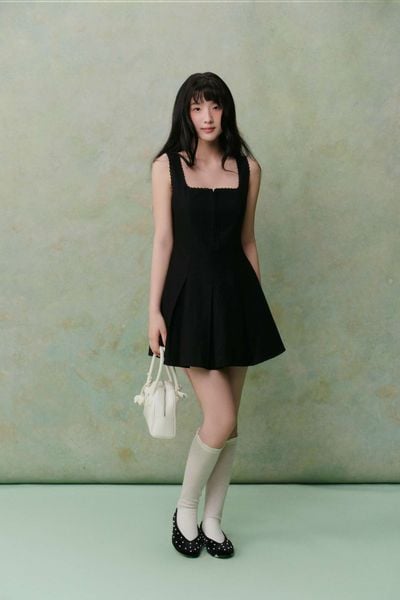  Váy hai dây cổ vuông Kaveri Dress 