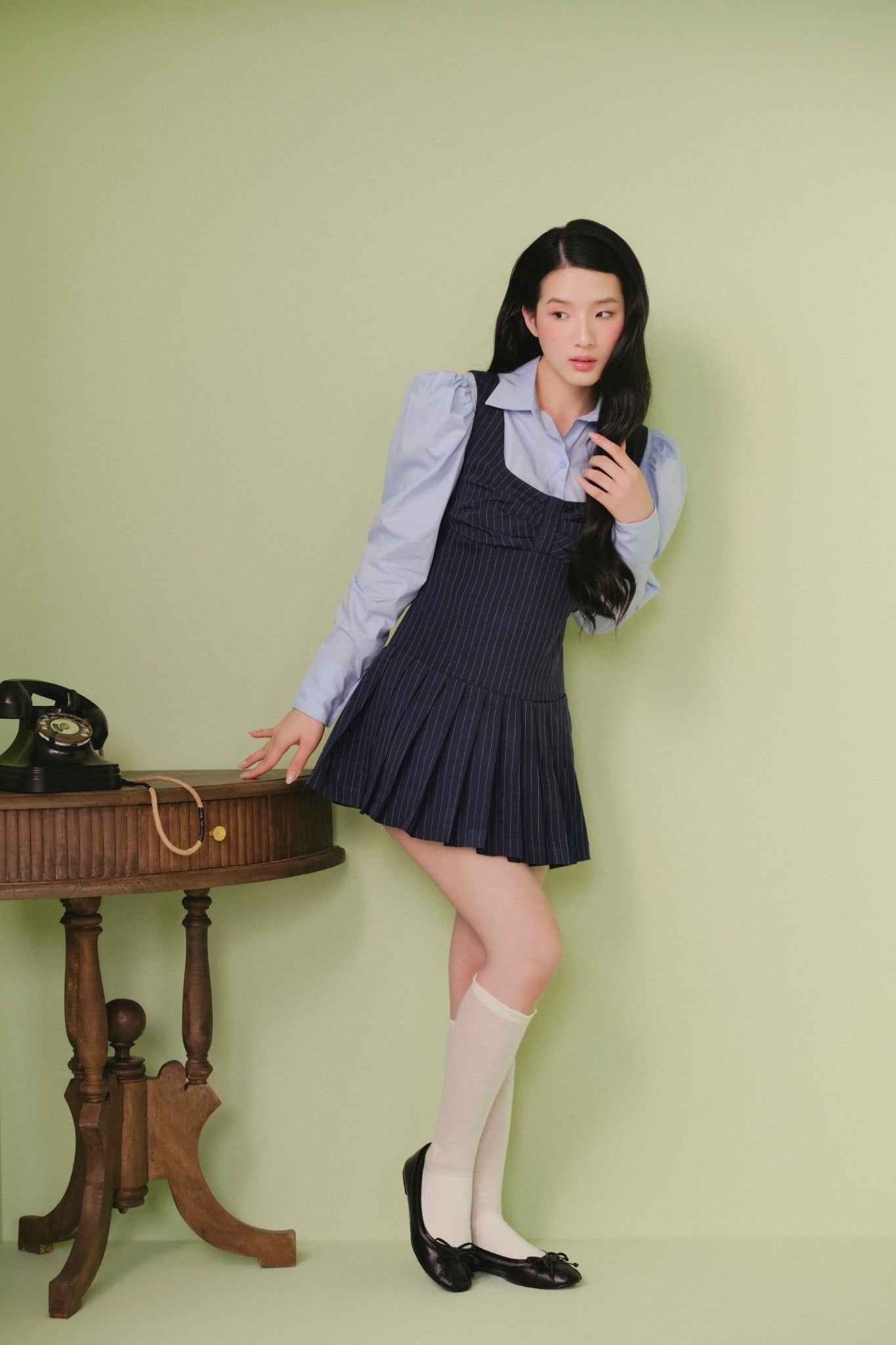 Váy hai dây cổ vuông Navy Cotton Striped Pinafore Pleated Mini Dress
