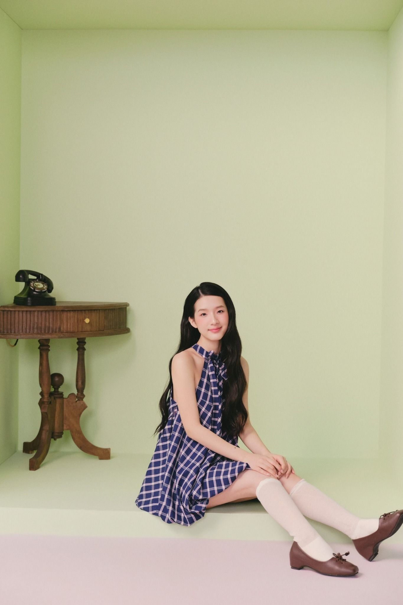 Váy cổ yếm kẻ caro Blue Checked Halter Neck Puff Mini Dress