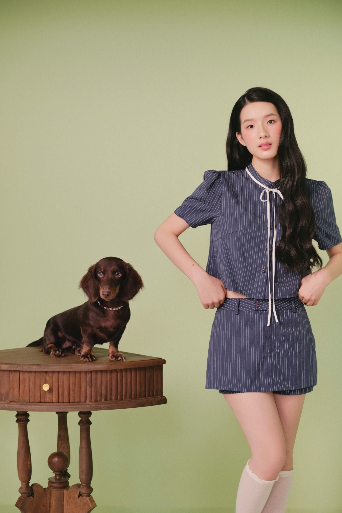 Set áo kèm chân váy kẻ sọc Blue White Bow Striped Set