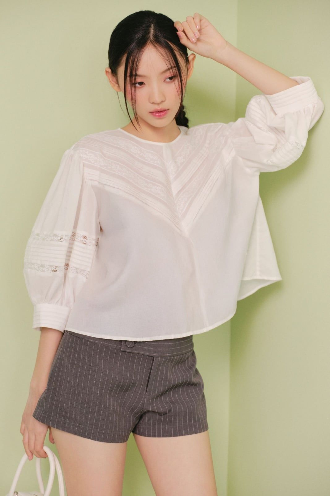 Áo tay dài ly tăm White Gauze Loose Puff