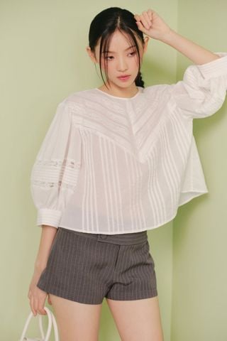 Quần shorts sọc Charcoal Cotton Striped High Waist Shorts