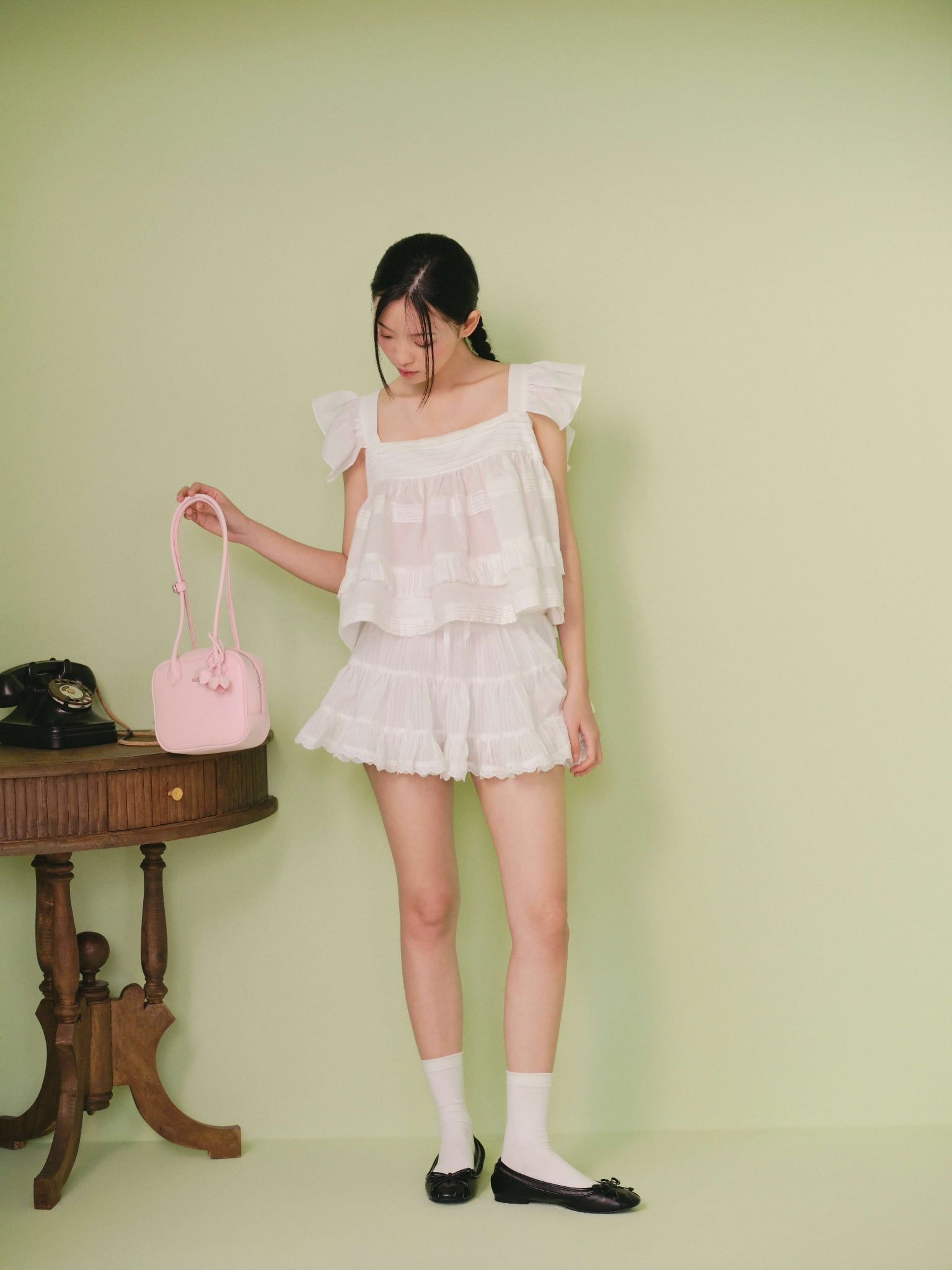 Chân váy dáng ngắn xòe White Lace Tiered Flared Mini Skirt