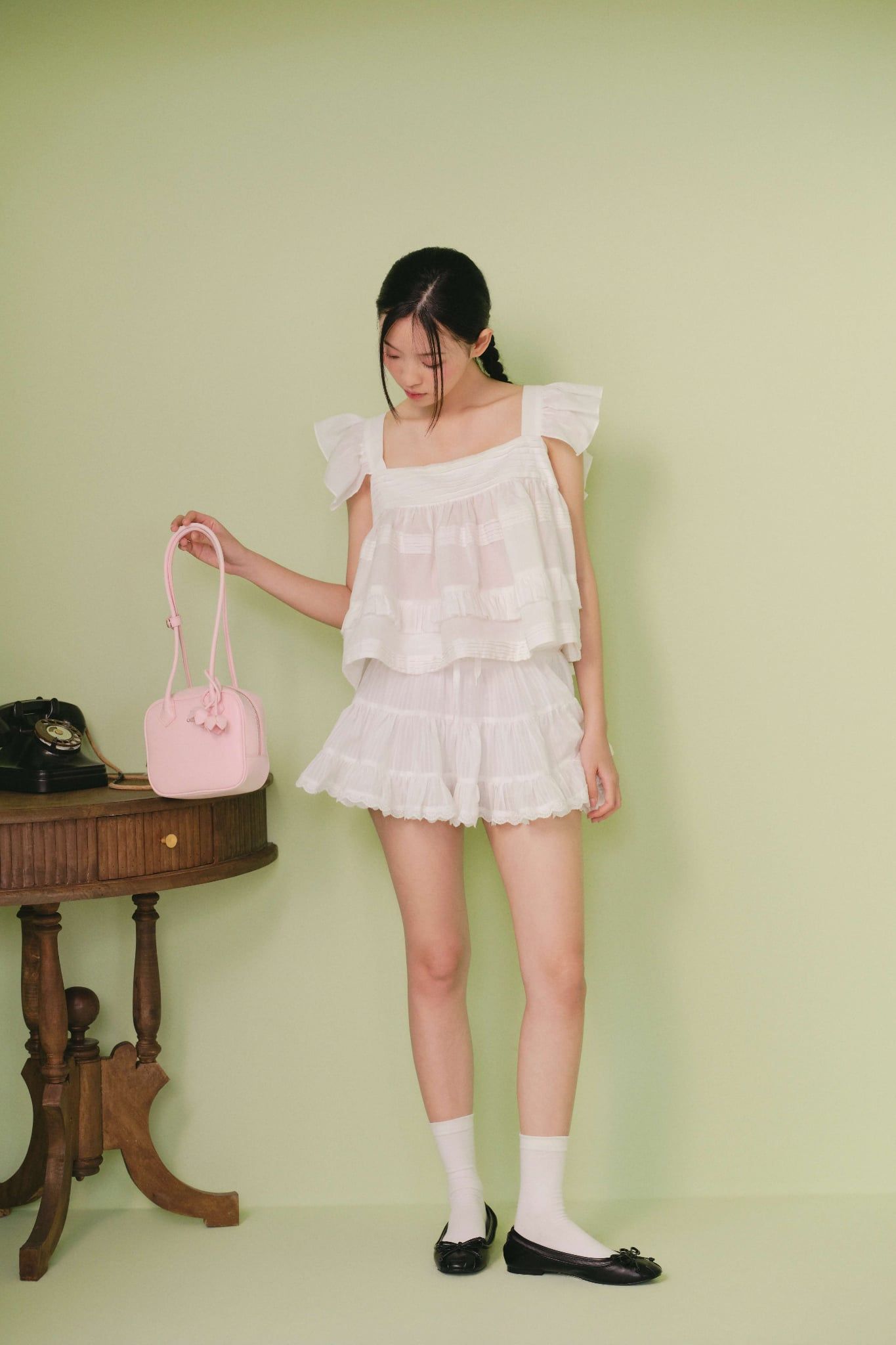 Chân váy dáng ngắn xòe White Lace Tiered Flared Mini Skirt