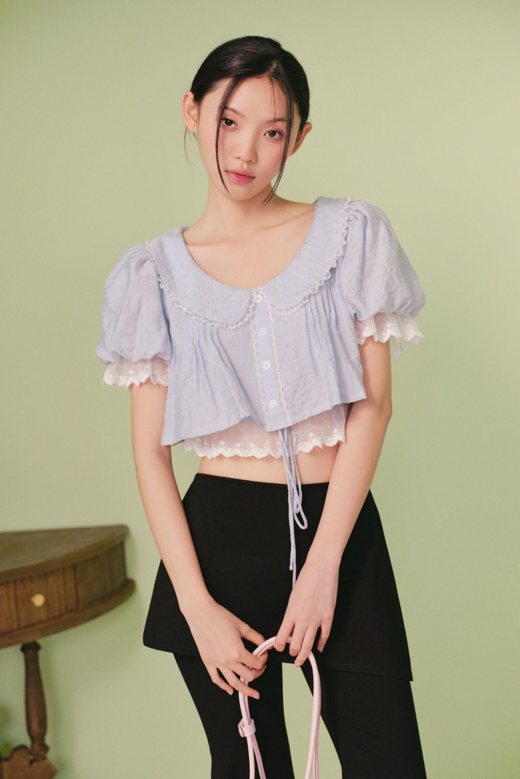 Áo kiểu croptop Blue Chiffon Puff Crop