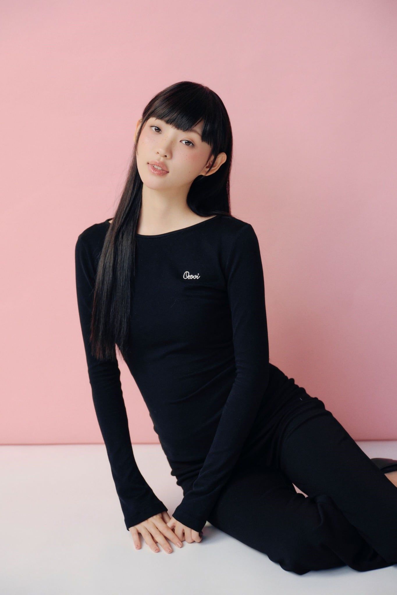 Quần ống loe Black High Waist Flared Pants