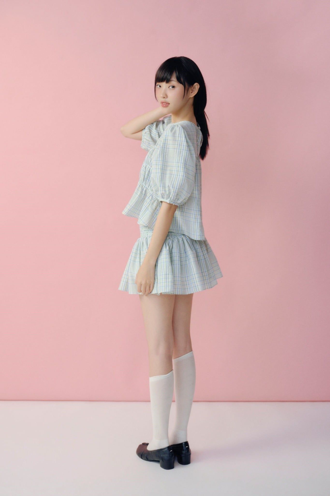 Set áo và chân váy Green Striped Ruffled Puff Sleeve Set