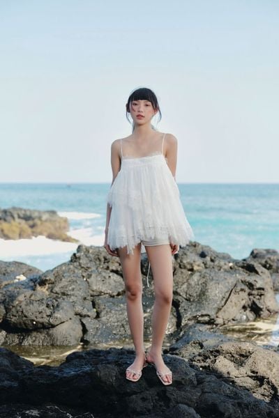  Áo 2 dây phối ren Lace Chiffon Cami Ruffled Top nhiều màu 