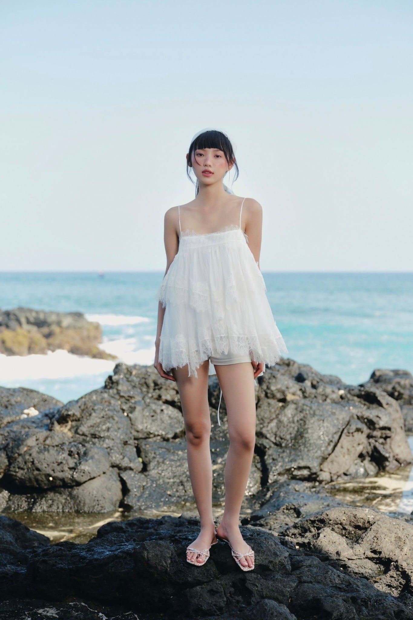 Áo 2 dây phối ren Lace Chiffon Cami Ruffled Top nhiều màu
