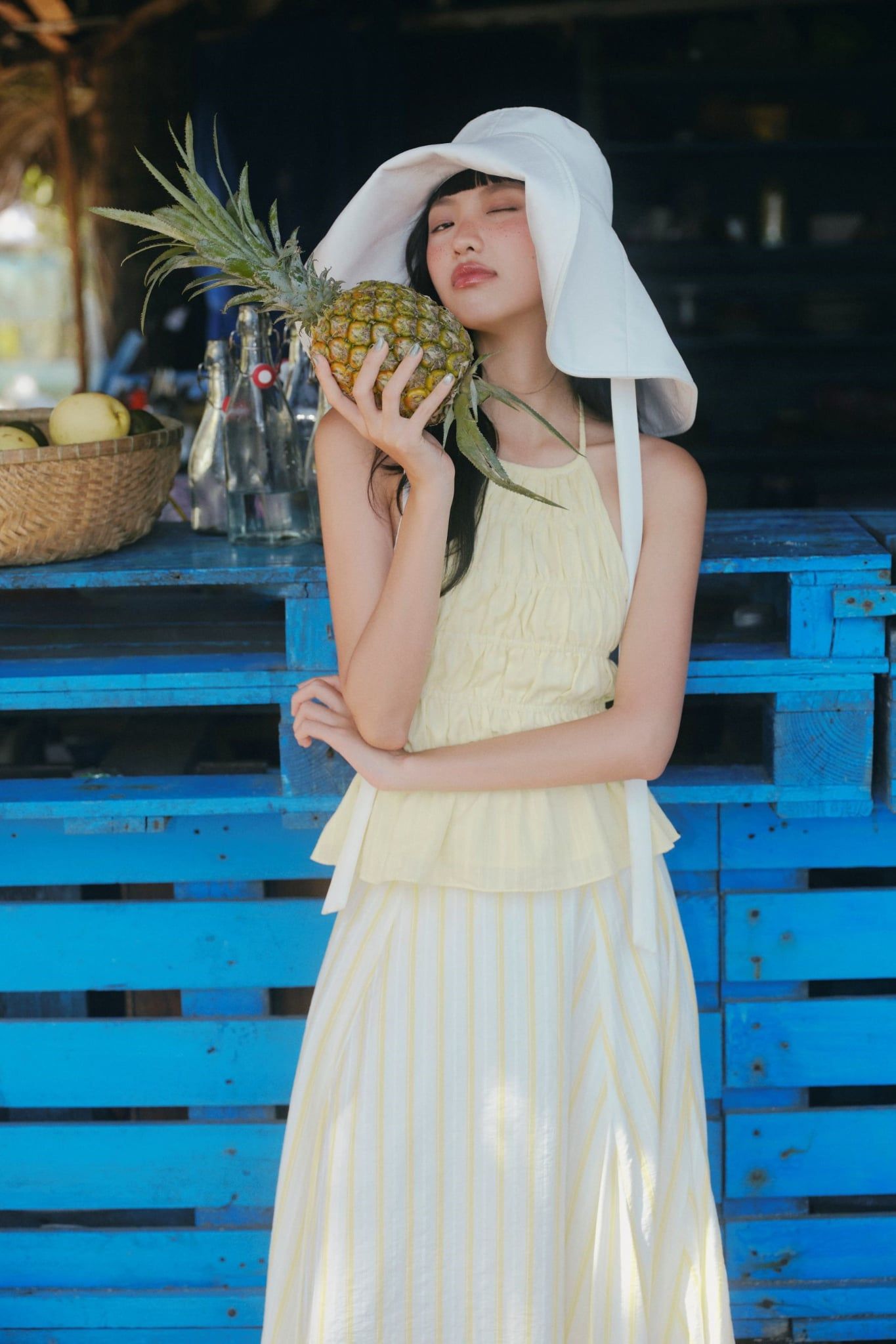 Chân váy dài Yellow Striped High Low Maxi Skirt
