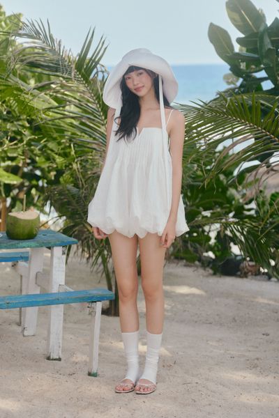  Váy hai dây kiểu bí White Cotton Bubble Hem Square Mini Dress 