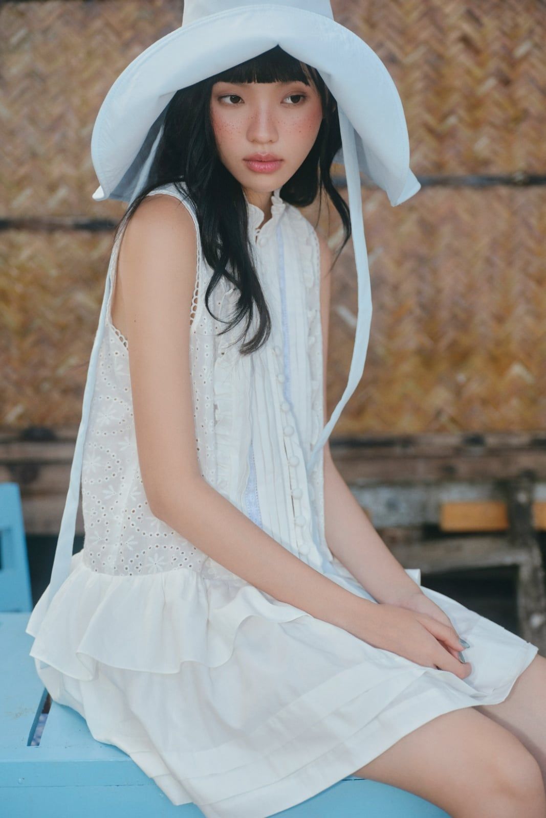 Váy sát nách phối bèo White Gauze Layered Ruffled Mini Dress