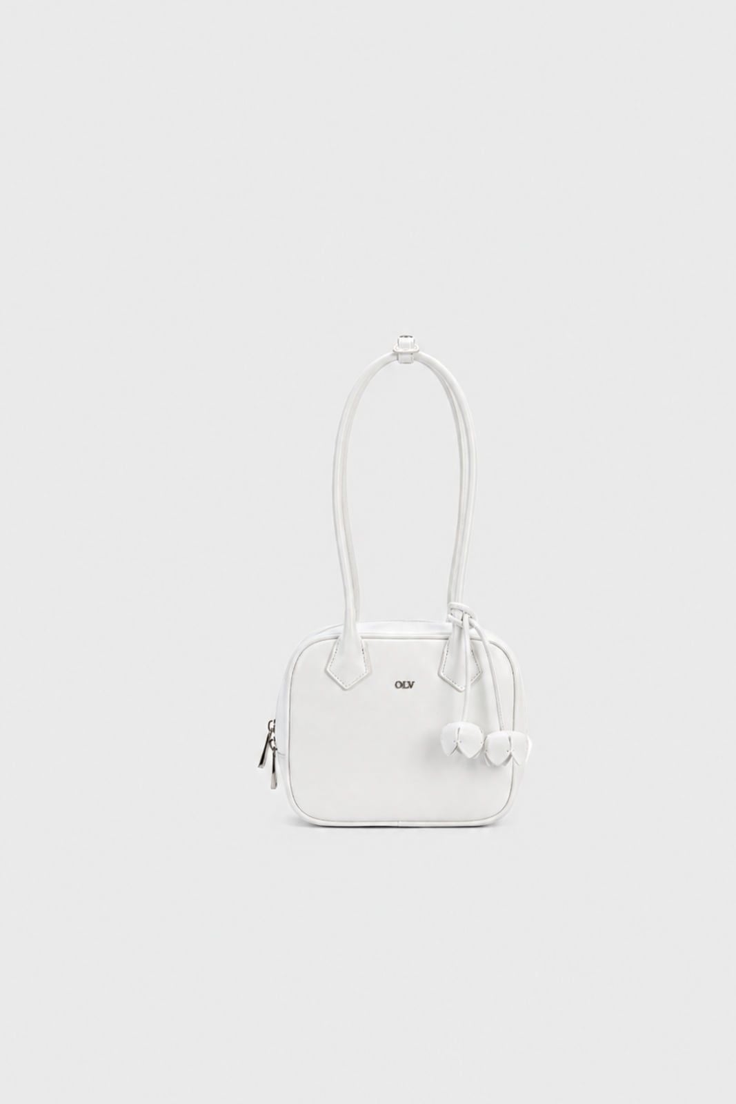 Túi xách da bóng dây hoa Glossy Leather Hand Bag