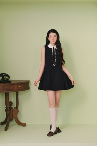 Váy dáng ngắn không tay Navy Collar Pleated Mini Dress