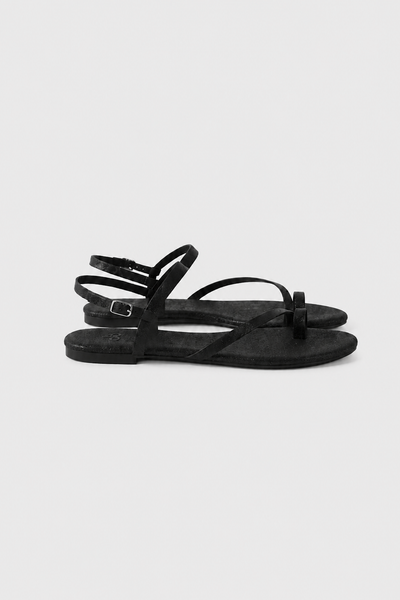  Sandal xỏ ngón Multy Strap Flat nhiều màu 