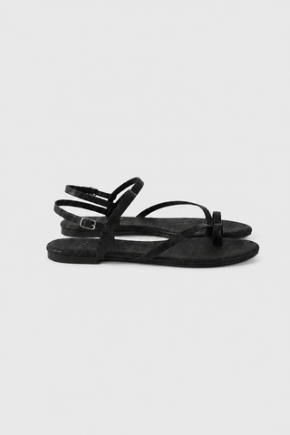 Sandal xỏ ngón Multy Strap Flat nhiều màu