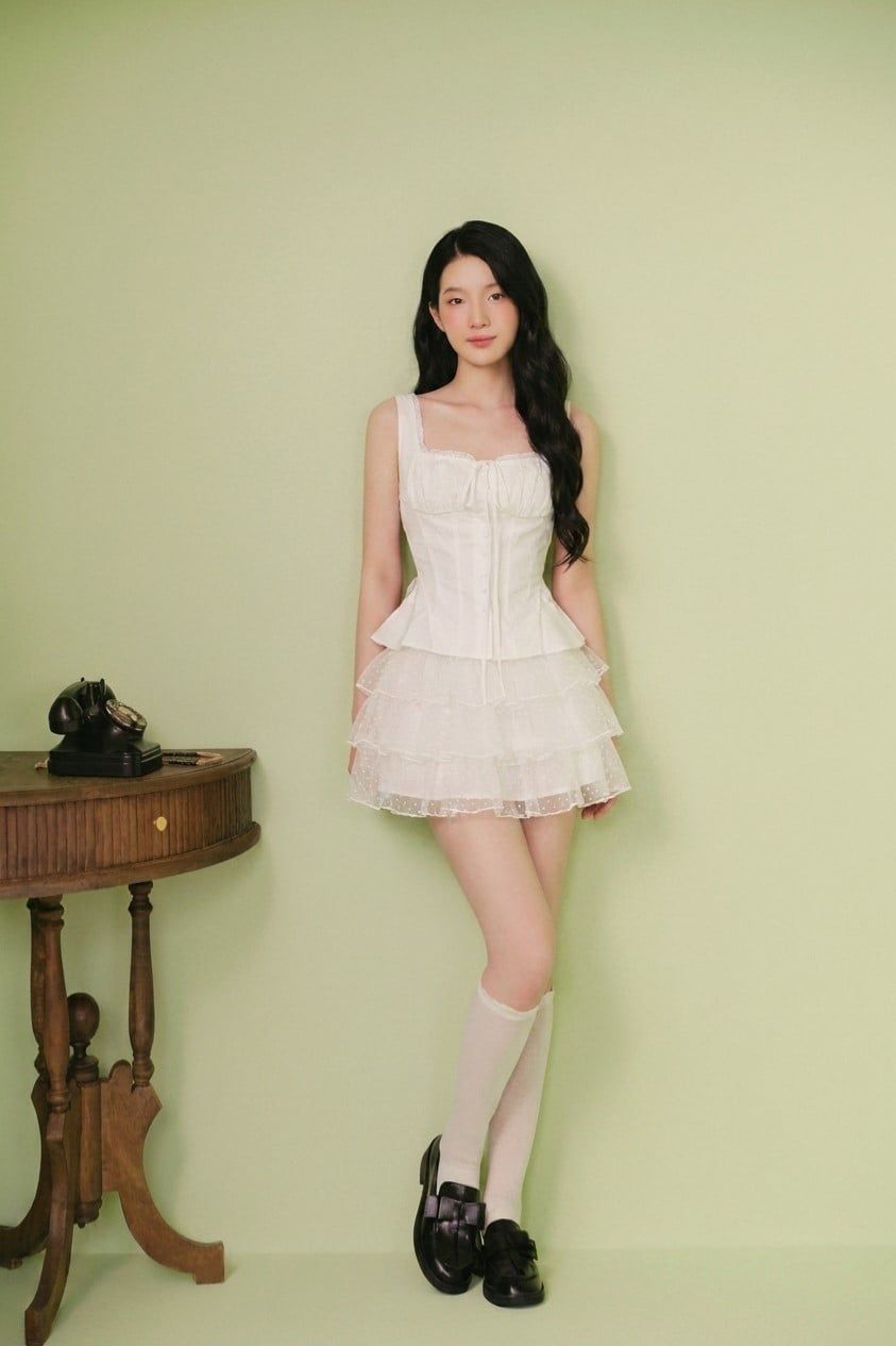 Áo peplum cổ vuông Gwyneth Top nhiều màu