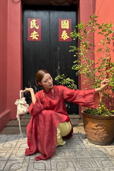  Túi lụa Cát Niên 